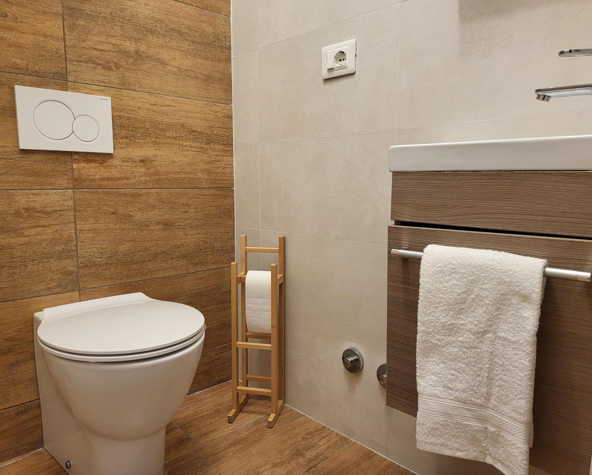 Alejlop Apartment Гориция Экстерьер фото
